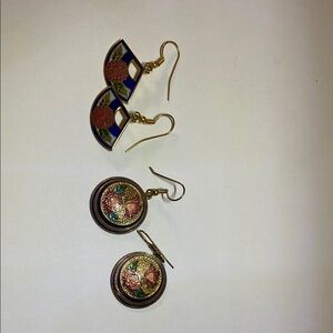 Elegant Gold and Blue Floral Earrings Set